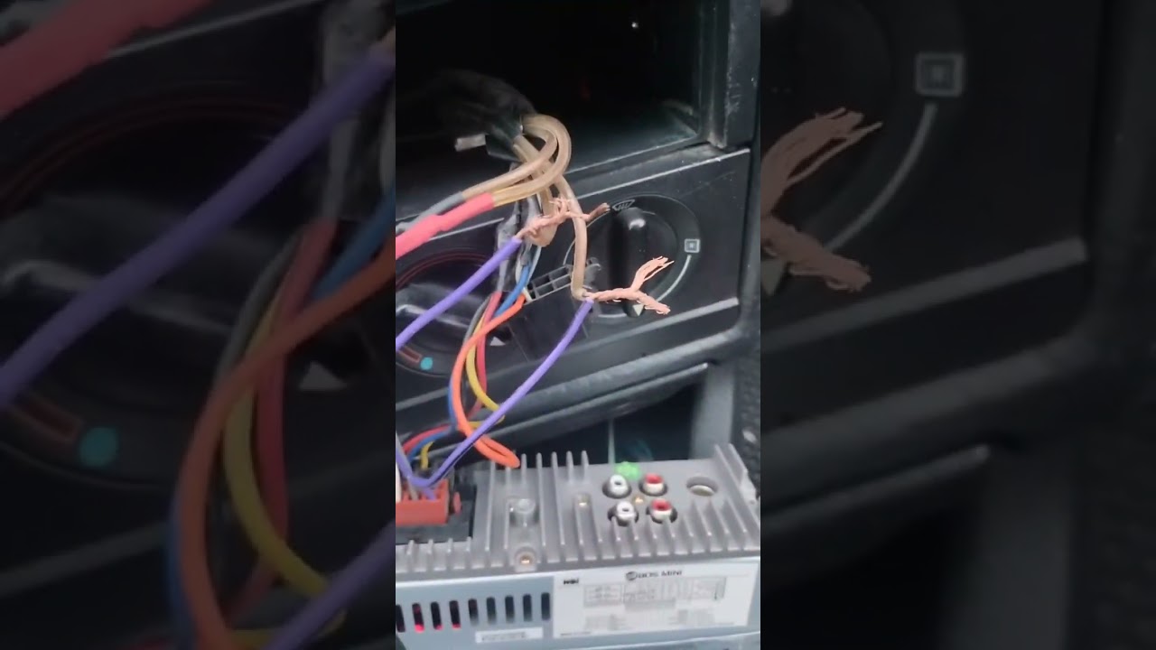 Пропал звук на магнитоле. Что делать,куда копать в поисках проблемы? Ауди 80 б4 1993г.в.