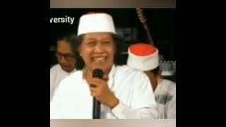 Cak Nun sangat ditakuti oleh makhluk halus/jin dari mulai candi cetho,london,dan itali