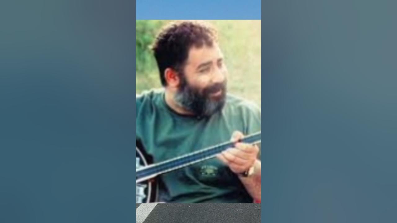 Ne sen Leyla'sın ne de ben Mecnun #ahmetkaya #türkülerm Ne sen Leyla'sın ne de ben Mecnun #ahmetkaya #türkülerm