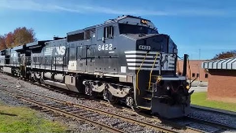 [NS]8422 D9-40CW Leads E25-27 Through Fayetteville NC With & Sounding Of P3!!!! W @ Controls