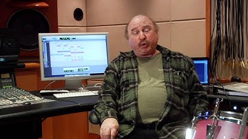 How to Get Rid of Crackling Noises While Buffering Music : Audio Mixing & Other Music Tips