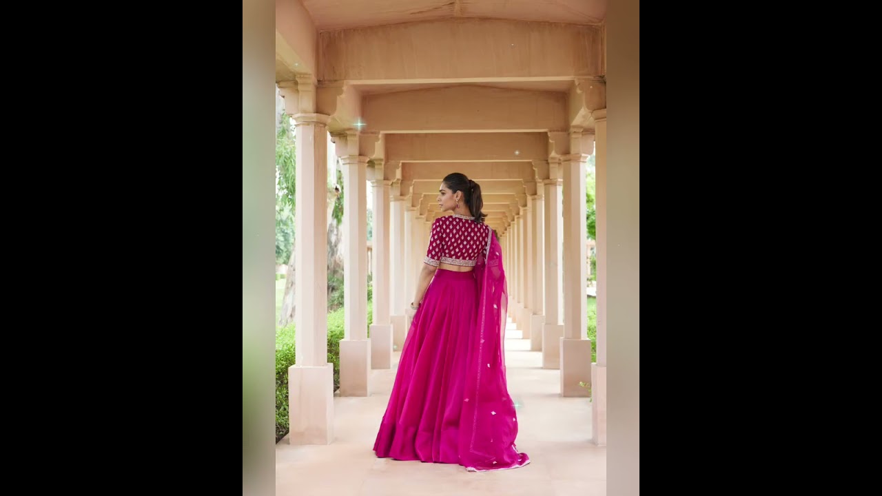 Party wear crop top lehenga ||🔥|| lehnga Design ||😍|| #fashion #dress #lehenga 