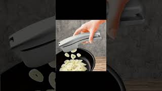 Garlic Paste, A Household Garlic Masher, A Kitchen Gadget, An Aluminum Die-cast Aluminum Artifact