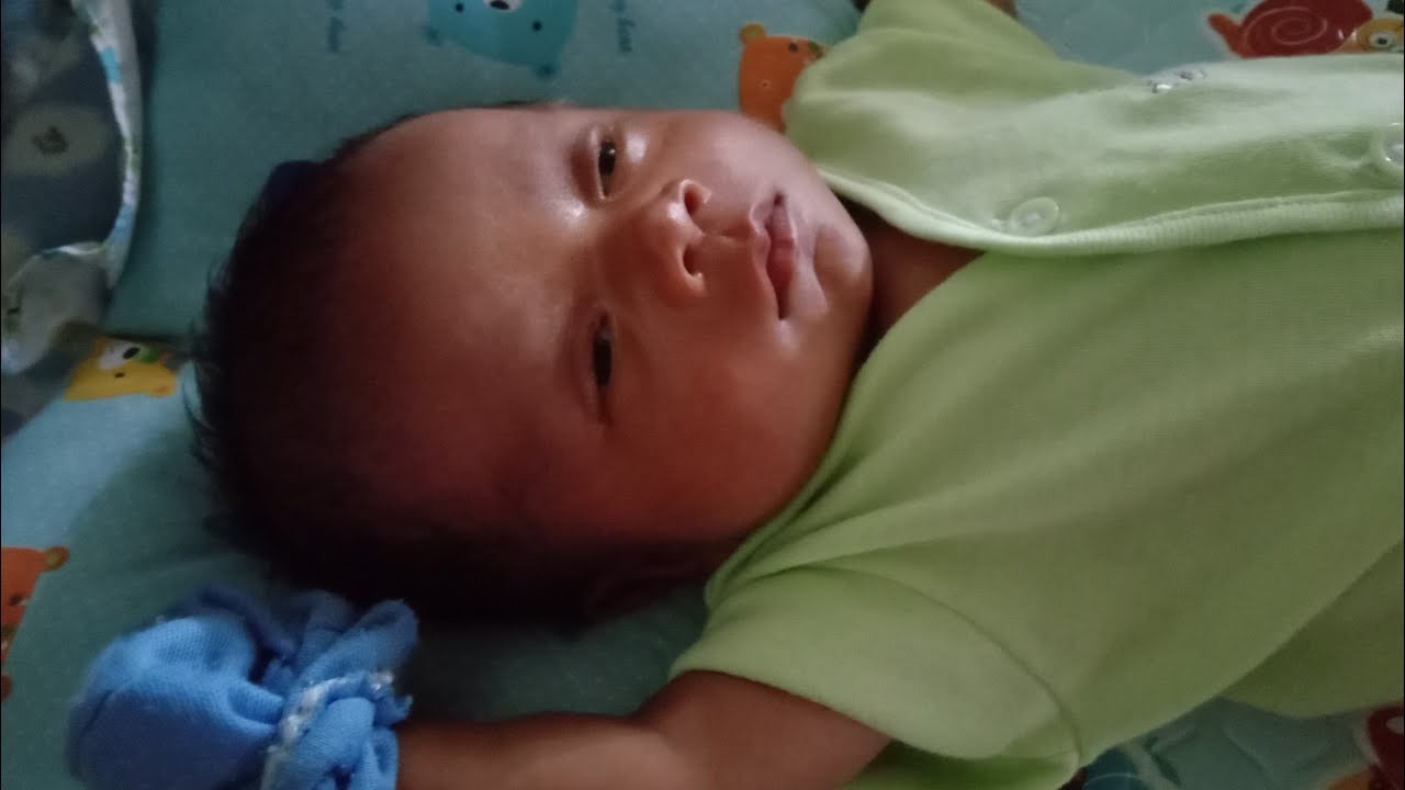Mbah Dukun pijat bayi | bayi satu bulan