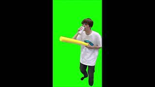 Mrbeast Throws Noodle On Green Screen