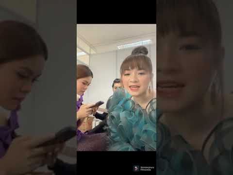 PUTRI MELI RANDA WAODE FAUL WENI NYANYI BARENG DI BACK STAGE KONSER LESLAR MALAM INI GUYS
