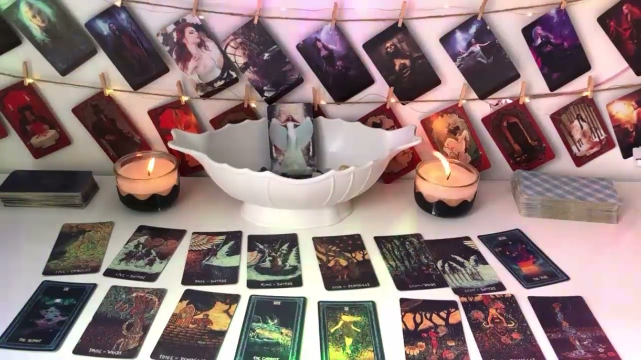 ARIES BE CAREFUL THIS WOMAN IS VERY BAD⚠️😱 I TELL U WHO SHE IS ARIES   LOVE TAROT READING