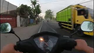 Download lagu Selamat pagi semuanya! Salam dari Indonesia... Pagi yang indah di jalan ini hari ini...