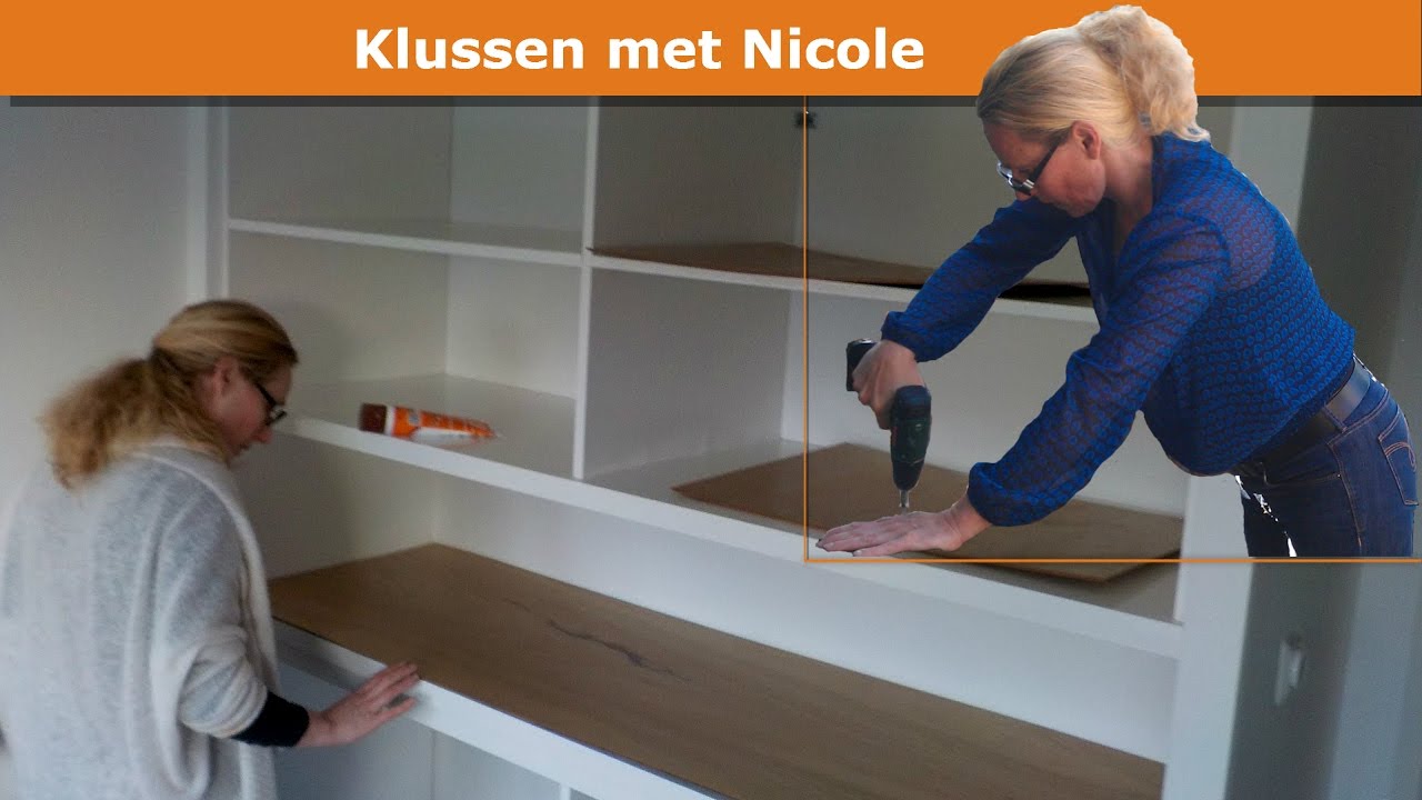 Mijn vrouw bouwt grote kledingkast in slaapkamer built in ... In timmerman slaapkamers