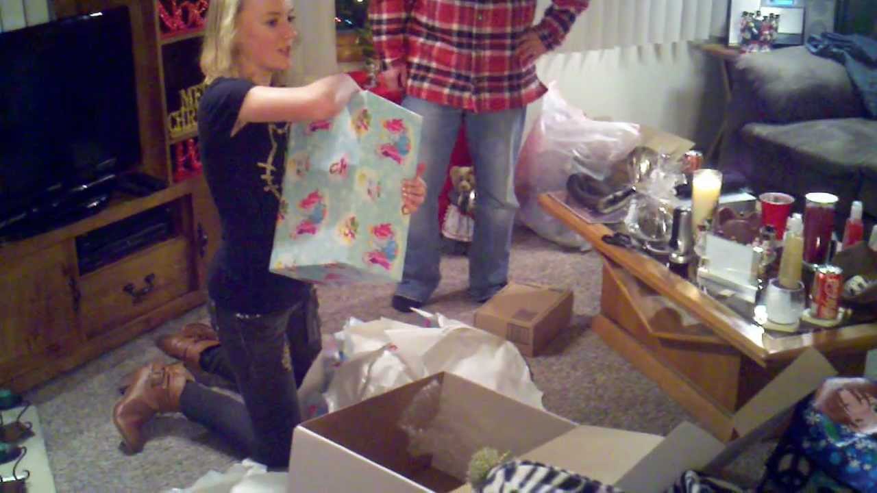 My Sister Reacts to One Direction tickets