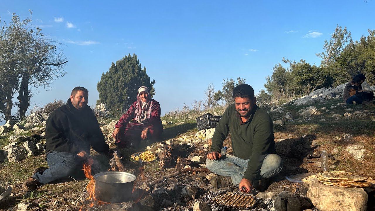 مغامرة في الأحراش 🇱🇧 مشاوي وصفيحة عالحطب يوم من العمر 😂😂❤️