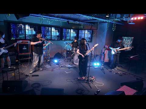 Cicada and Mayfly(매미와 하루살이) - 연 (260903 우무지)