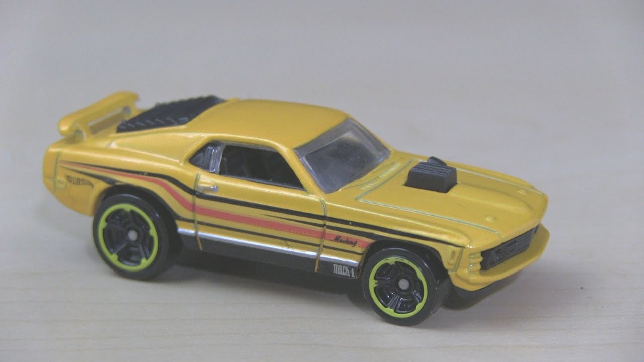 hot wheels 70 mustang mach 1