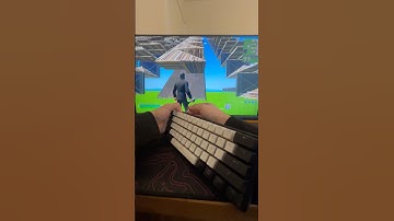 POV A Fortnite player buys a new keyboard #fortnite #fortnitefunny #fortnitememes #shorts