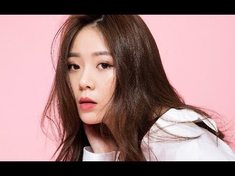 最近很火的中文歌《侧脸》，好听又扎心的一首歌