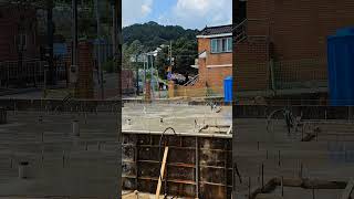 공주 중목구조 외벽 내벽 엘 앙카  모두 철근에 용접해서 튼튼하게 시공합니다. 기초사장님은 직각과 수평 실력은 전국탑이라 믿고 작업합니다^^