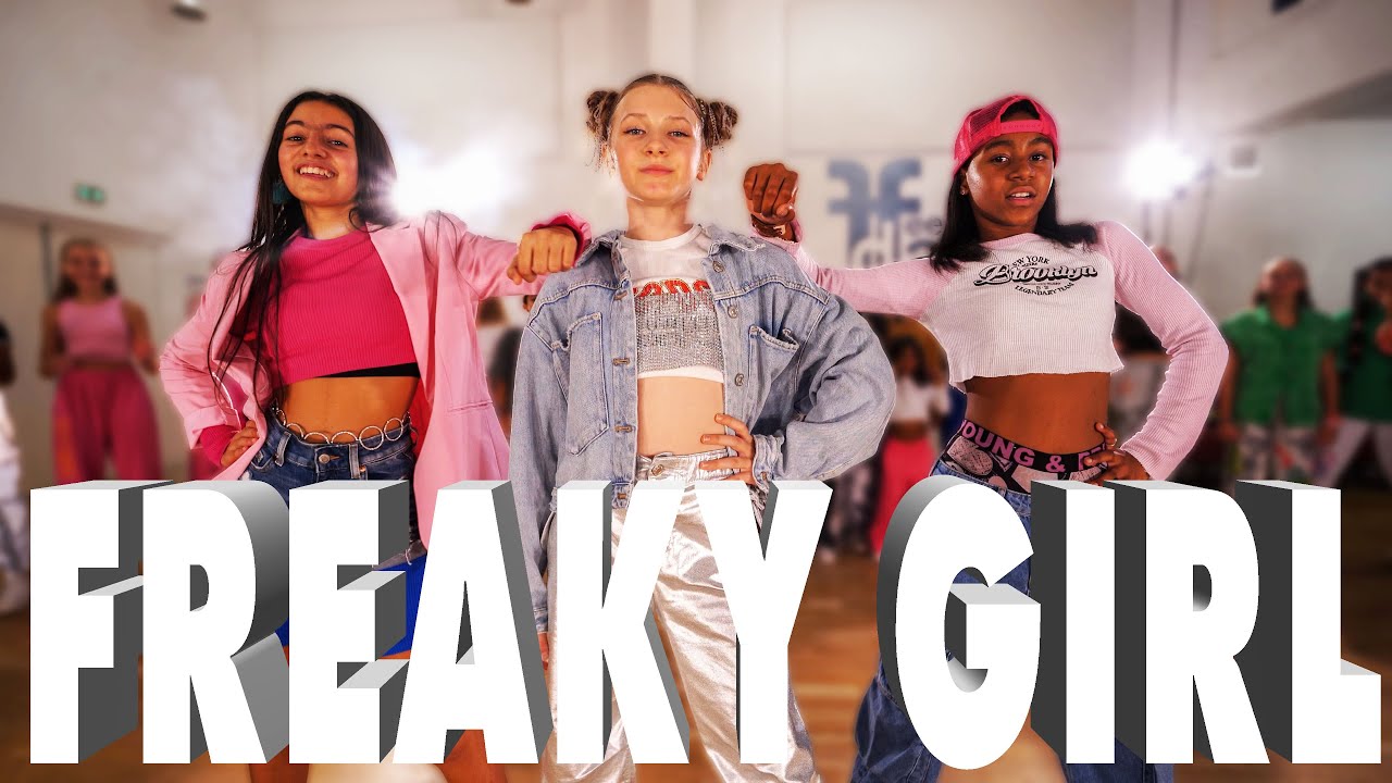 Nicki Minaj - Super Freaky Girl | Kids Street Dance | Sabrina Lonis Choreo