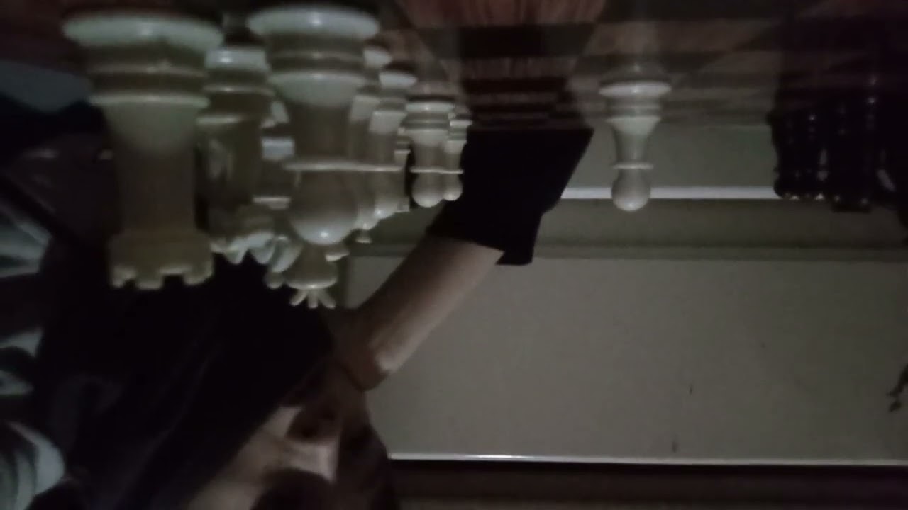 عشان تضحكوا مكتوب على التعليقات محمود اسطوره ومصطفى اسطوره