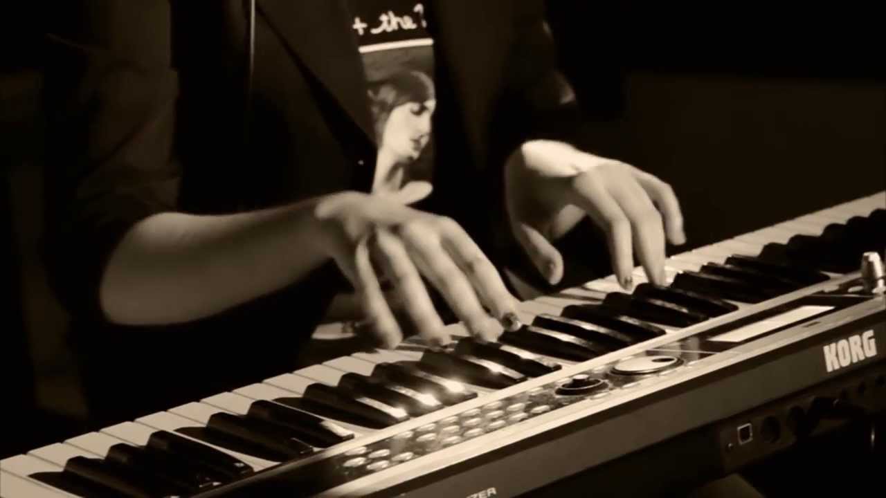 Глупые треугольники в гостях у БКС.  Музыкальный фильм