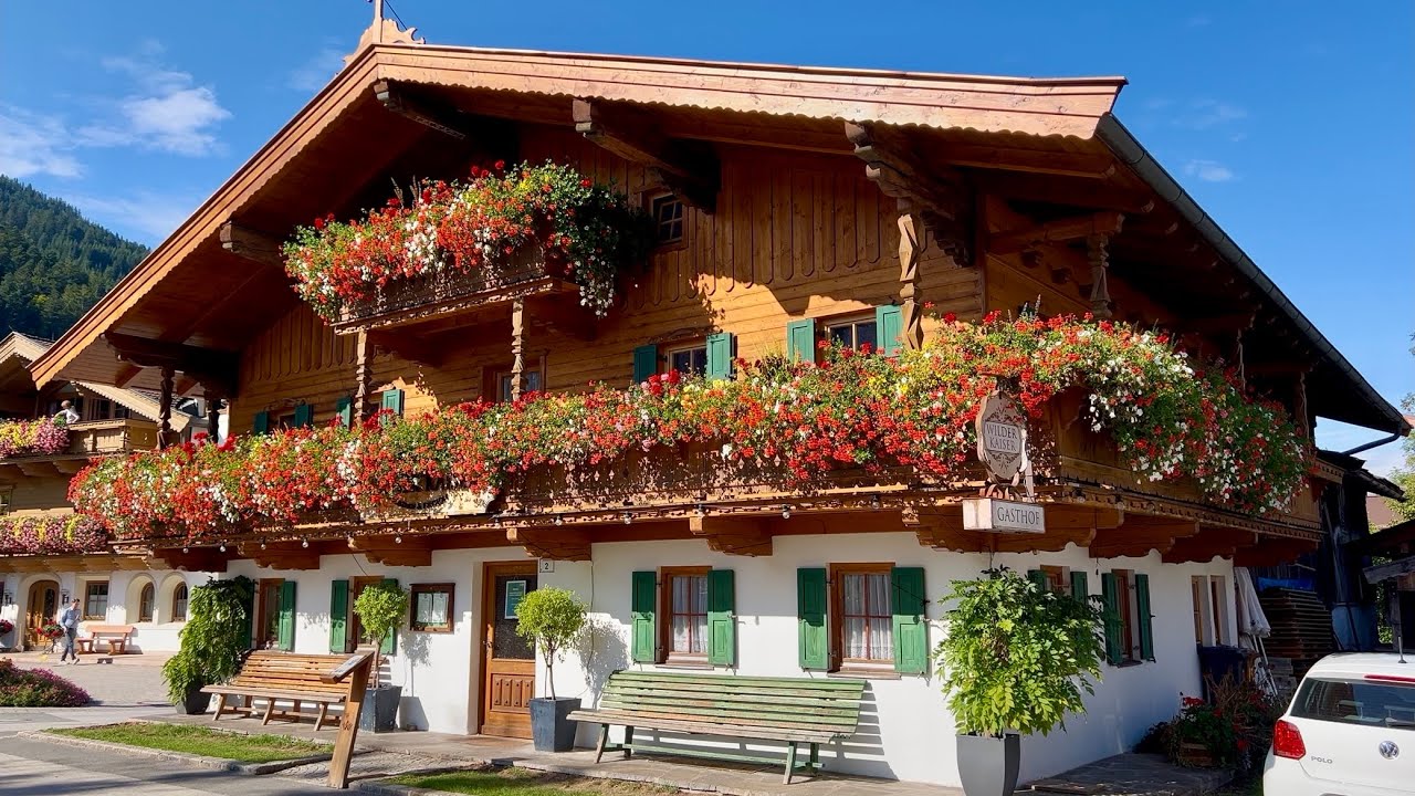 Going am Wilden Kaiser, Kitzbühel, Ellmau, Stanglwirt Resort ,Tyrol, Austria Walking Tour