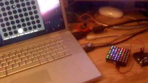 Control a 8x8 RGB Matrix with Rainbowduino via Editor
