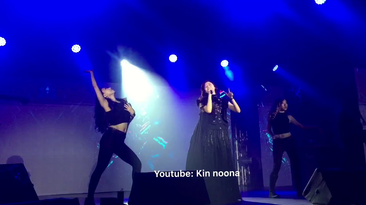 Watch Priscilla Abby 蔡恩雨 2017 KL live - 五月天 派對動物 on YouTube