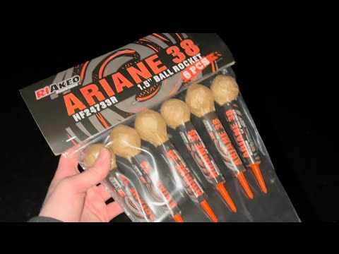 Auf YouTube findest du die angesagtesten Videos und Tracks. Außerdem kannst du eigene Inhalte hochladen und mit Freunden oder gleich der ganzen Welt teilen.