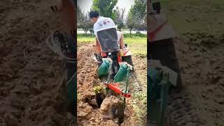 Alat Canggih Pengolah Tanah Kecil Dan Sangat Kuat