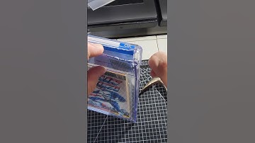 How to open these new CGC slabs! Damn these things are tough! #cgc #crackingaslab #comic #marvel