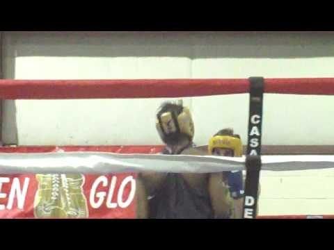 Byron vs Adam 1st Rd ( "08" Detroit Golden Gloves )