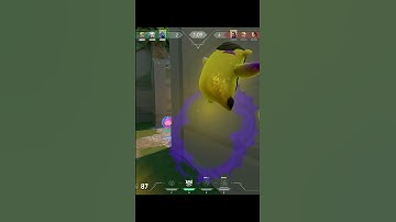 HOW TO THROW A ROUND 101 #valorant #valorantfunny #valorantshorts