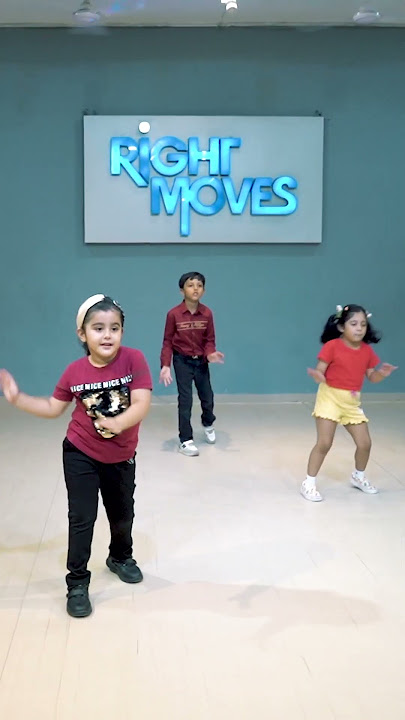 Kashmir Main Tu Kanyakumari | Chennai Express | Kids Dance | Right Moves Academy of Dance
