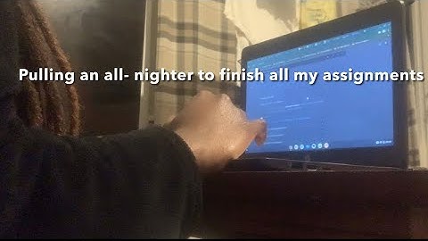 Pulling an all nighter to finish my assignments, a really really short video 🎀💻📚highly caffeinated⚡️