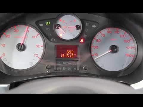 Citroen Berlingo 2014 г. (ситроен берлинго) панель приборов момент запуска двигателя