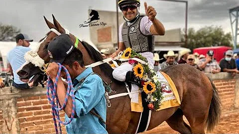 LA MODELO - ROGELIO GARNICA EL RG