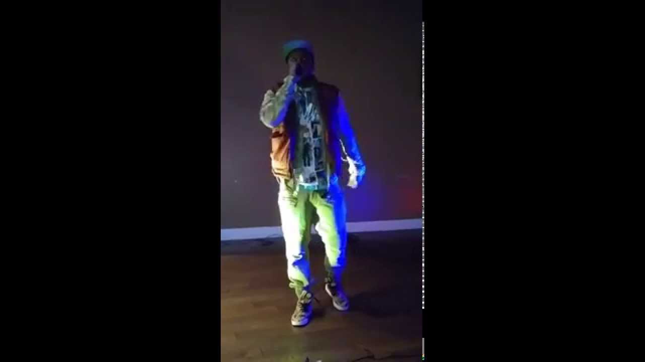 Djchizzle Beatz x Hypnodic Live Performance -international Biergarten 1600 Main St