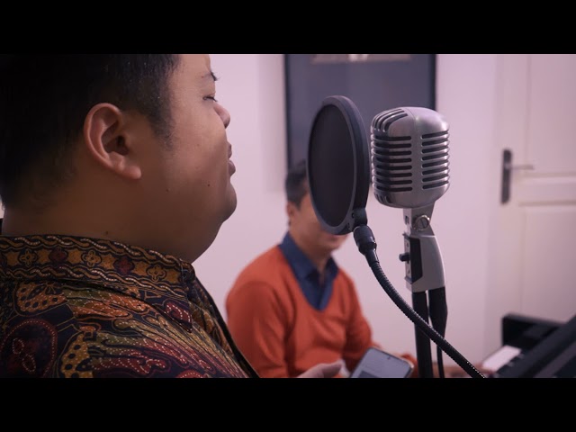 All I Am (HEATWAVE) live cover by AGUS SYARIF feat. ANDY S. BRATAMIHARDJA (HD) class=