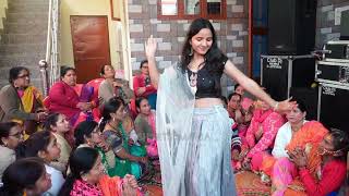 Chhote Chhote Bhaiyon ke Bade Bhaiyya - Hum sath sath hai - Bollywood wedding song 💕