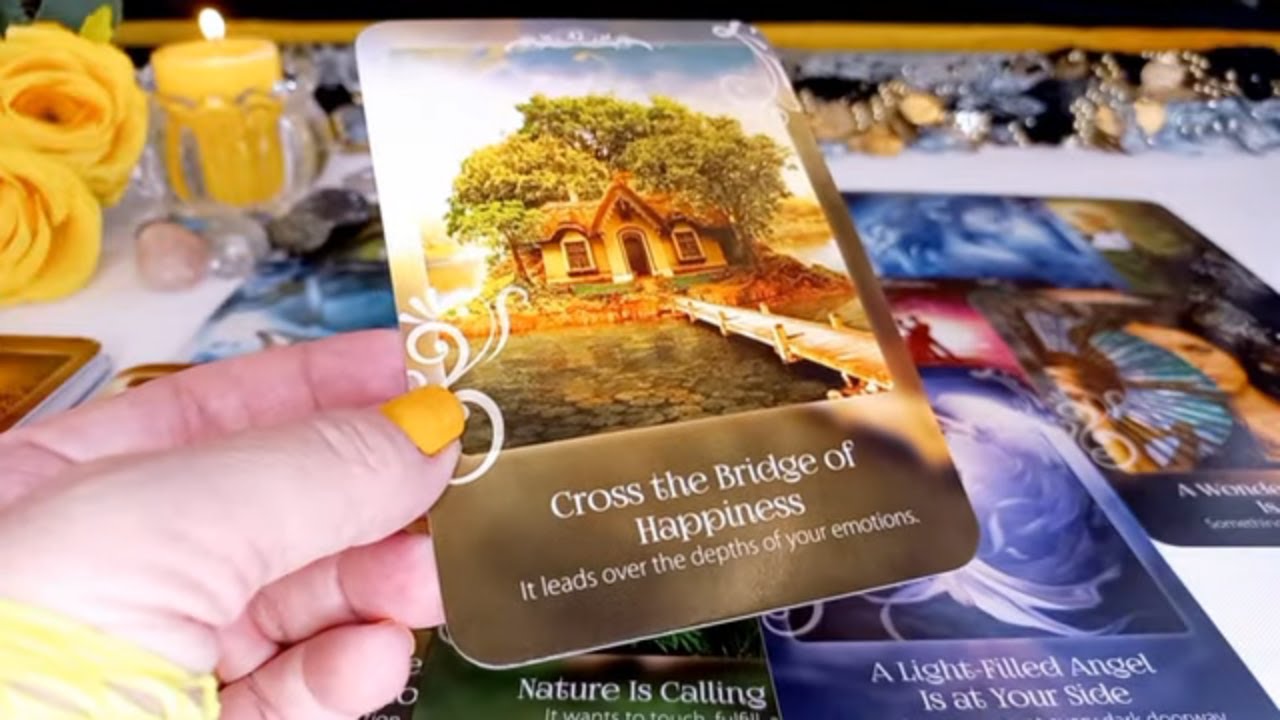 ESTÁ TE RONDANDO E TE ESPIONANDO! Vai te procurar em breve! Possíveis Letras do Nome e Sobrenome!