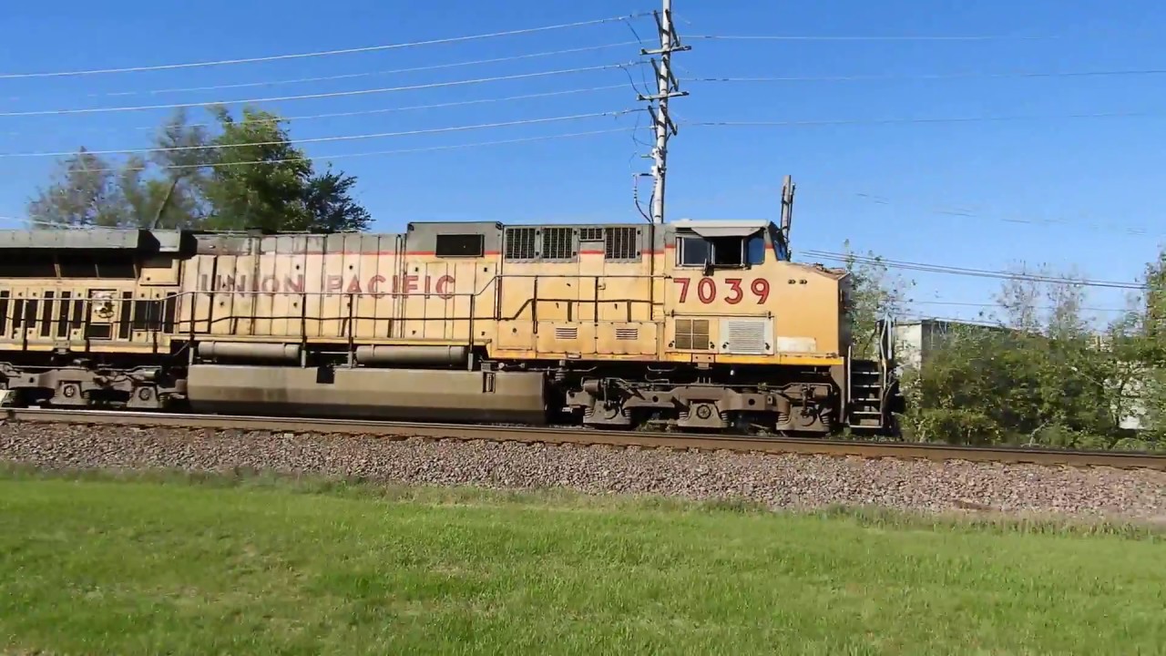 UP 7039 a C6044AC leads a intermodal east through Geneva IL