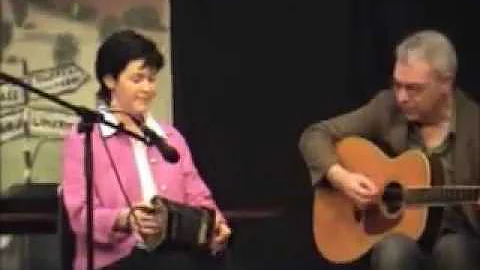 Michelle O'Sullivan and Paul de Grae - Bill the We...