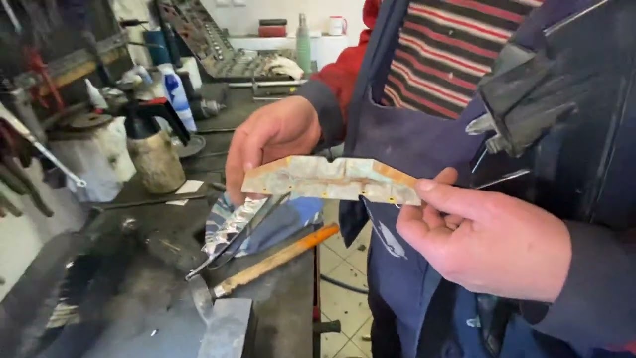Стекло фары меган 3