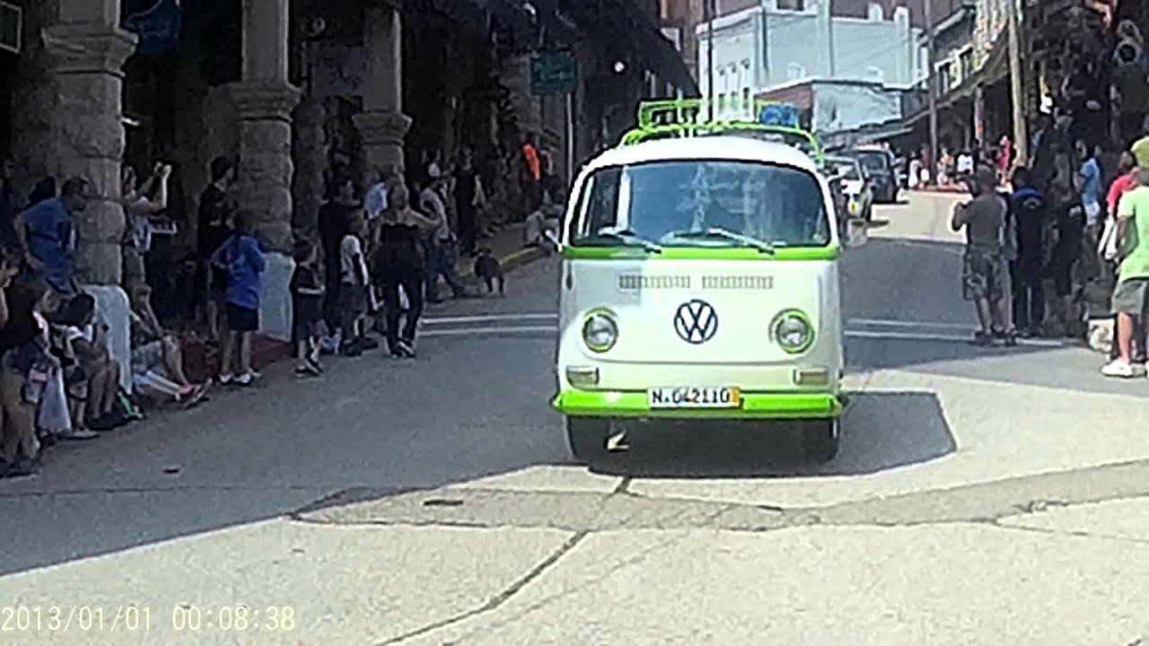 2015 Eureka Springs, AR VW Show Parade - YouTube