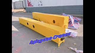 Export overhead cranes, sorting, packing, waiting for containers