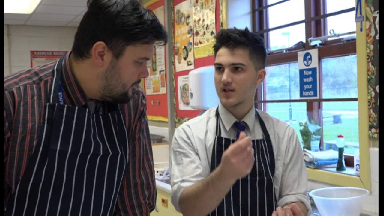 BBC News Channel: Young Citizen Awards 2017 winner Mohamad Khalil