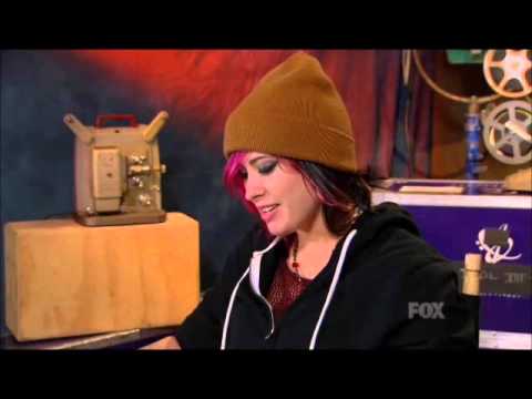 Jessica Meuse Imitates Idols and Judges!