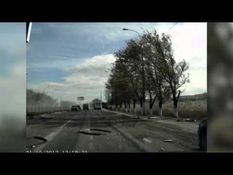 Raw: Russian Bus Blast Caught on Dashcam