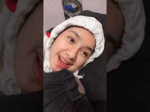 Cantiknya Salwaliya Lagi Gabut Sambil Live Instagram