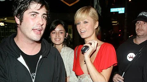 Paris Hilton Cracks Up At Brandon Davis' EPIC Lind...