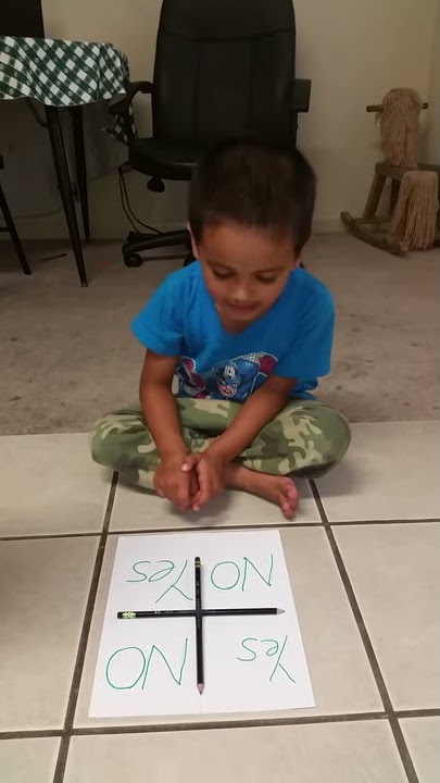Charlie Charlie challenge by a kid (Charlie Ghost)